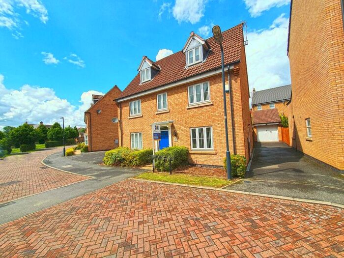 5 Bedroom Detached House To Rent In Two Pike Leys, Coton Meadows, Rugby, CV23