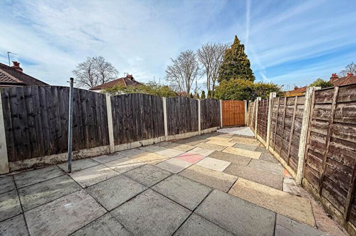 1 Bedroom Semi-Detached Bungalow To Rent In Canterbury Road, Davyhulme, Manchester, M41