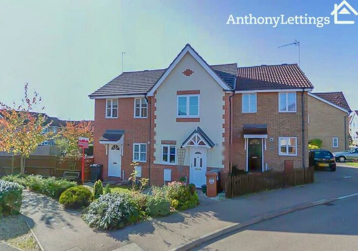 2 Bedroom End Of Terrace House To Rent In The Copse, Hertford, SG13