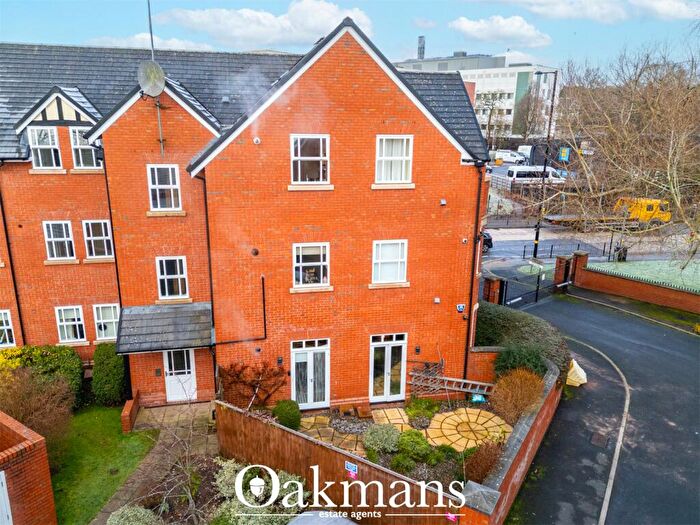 2 Bedroom Apartment For Sale In Riverside Drive, Selly Park, Birmingham, B29