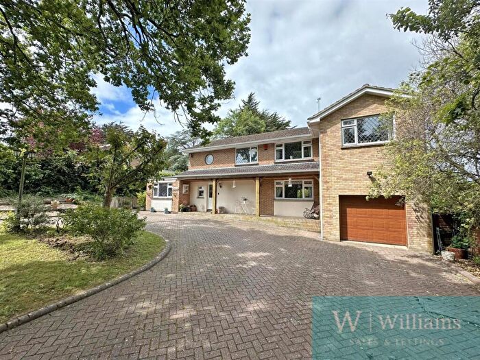 5 Bedroom Detached House For Sale In Ashlake Copse Lane, Wootton Bridge, Ryde, PO33