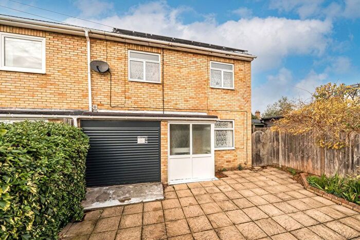 3 Bedroom Property For Sale In Rutland Road, Twickenham, TW2