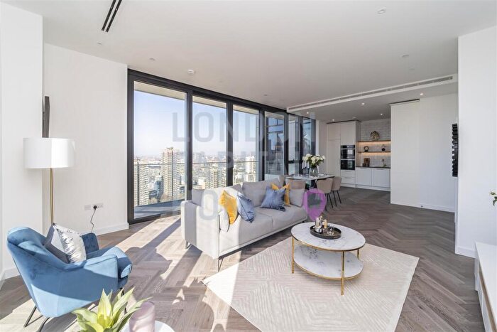 3 Bedroom Apartment To Rent In Gauging Square, London, E1W