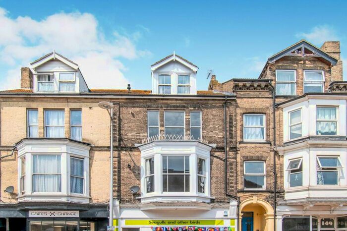 2 Bedroom Flat To Rent In London Road South, Lowestoft, NR33