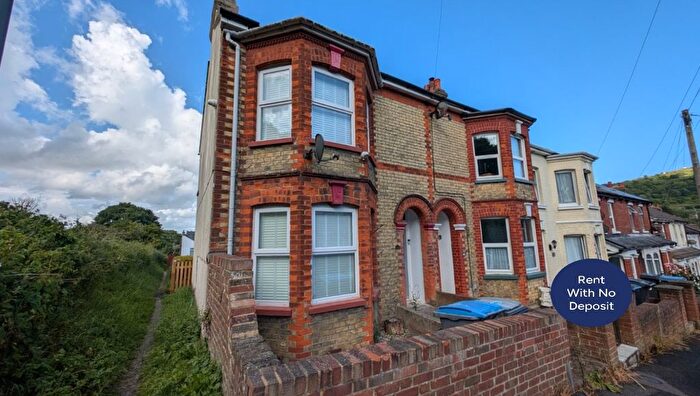 3 Bedroom Flat To Rent In Lascelles Road, Dover, Kent, CT17