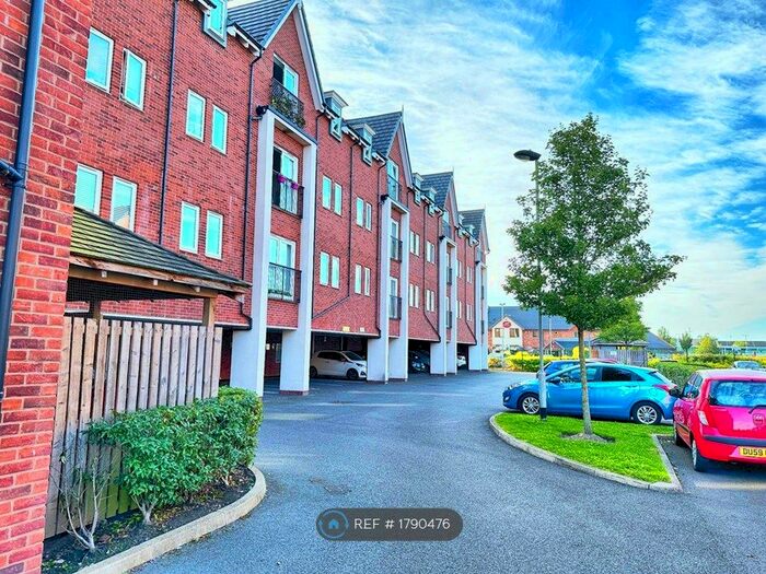 2 Bedroom Flat To Rent In Louisiana Drive, Great Sankey, Warrington, WA5