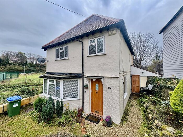 3 Bedroom Detached House To Rent In Chichester Road, Seaford, BN25