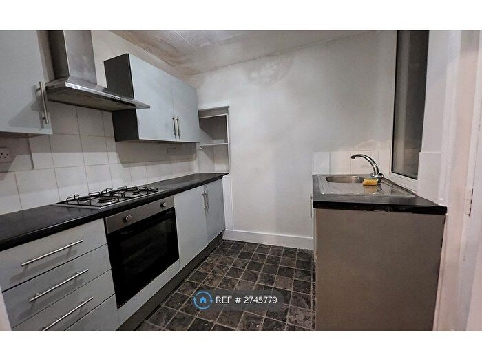 2 Bedroom Terraced House To Rent In Brantwood Terrace, Manchester, M9