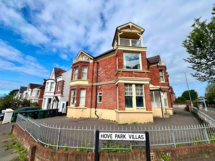 Studio To Rent In Hove Park Villas, Hove, BN3