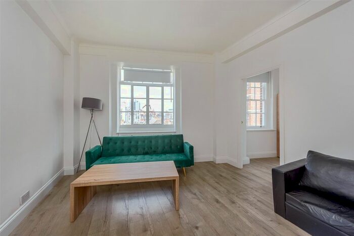 2 Bedroom Flat To Rent In Forest Court, Edgware Road, W2