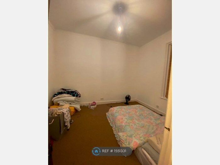 1 Bedroom Flat To Rent In Howard Road, Southampton, SO15