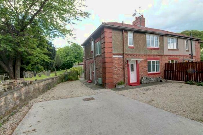 3 Bedroom Semi-Detached House To Rent In St Leonards, Durham, DH1