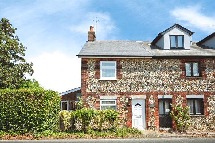 3 Bedroom Semi-Detached House For Sale In Radwinter Road, Sewards End, Saffron Walden, CB10