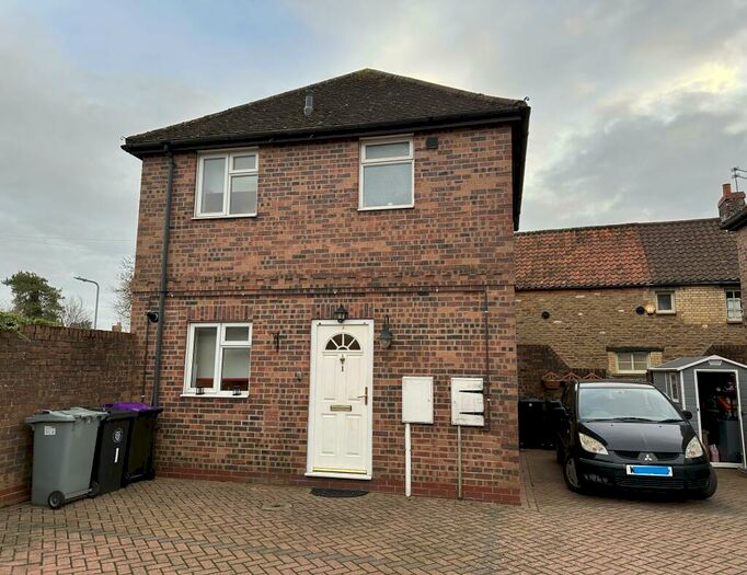 2 Bedroom Detached House To Rent In Marratts Court, Great Gonerby, NG31