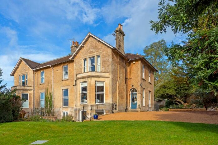 2 Bedroom Apartment To Rent In Sion Road Bath, BA1