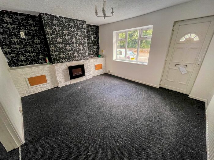 2 Bedroom Terraced House To Rent In High Street, Pensnett, Brierley Hill, DY5