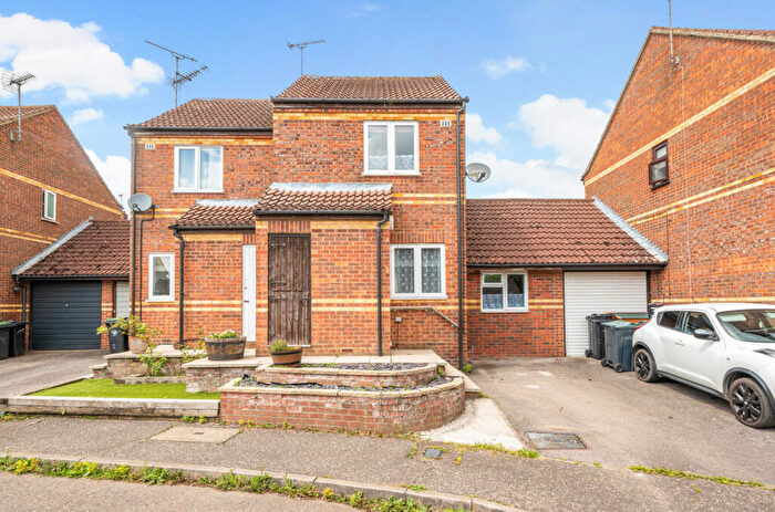 2 Bedroom Semi-Detached House For Sale In Willetts Field, Great Sampford, Saffron Walden, Essex, CB10