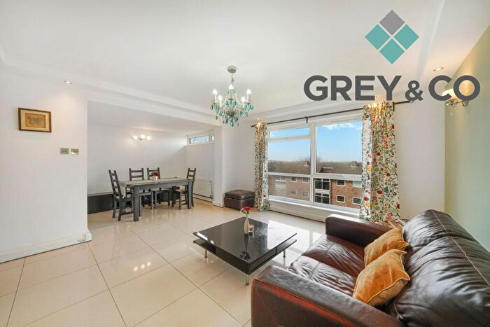 2 Bedroom Flat For Sale In South Meadows Park Lane Wembley, HA9