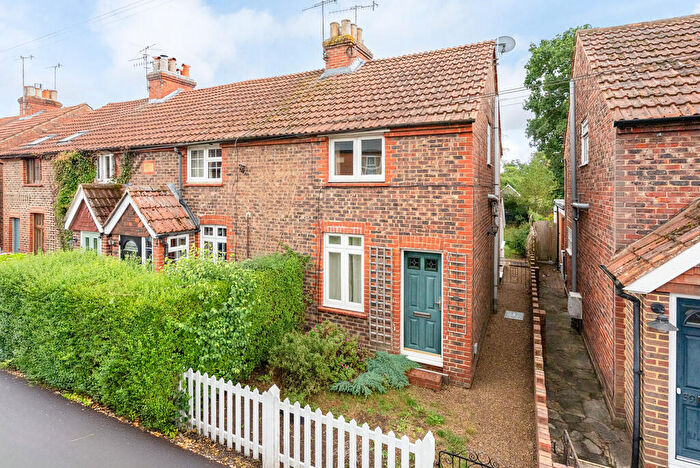 2 Bedroom End Of Terrace House For Sale In Oakdene Road, Brockham, RH3