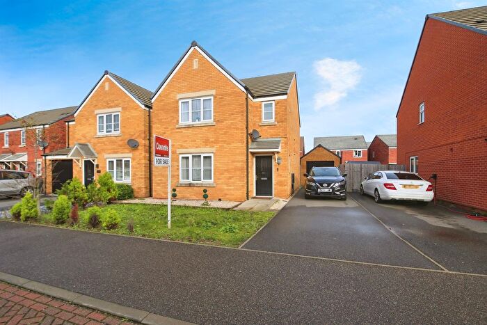 3 Bedroom Detached House For Sale In Drummond Close, Hampton Gardens, Peterborough, PE7