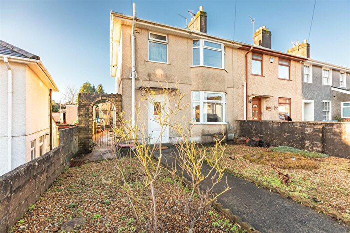 3 Bedroom End Of Terrace House For Sale In Brondeg, Manselton, Swansea, SA5