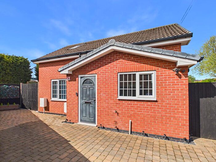 2 Bedroom Detached House For Sale In Coningswath Road, Carlton, Nottingham, NG4