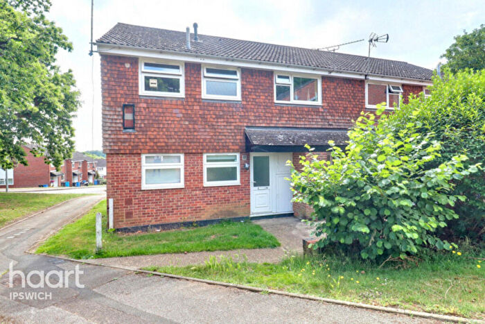 1 Bedroom Maisonette For Sale In Winchester Way, Ipswich, IP2