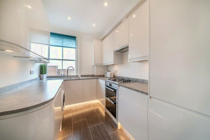 1 Bedroom Flat To Rent In St. Aubyns Road, Crystal Palace, SE19