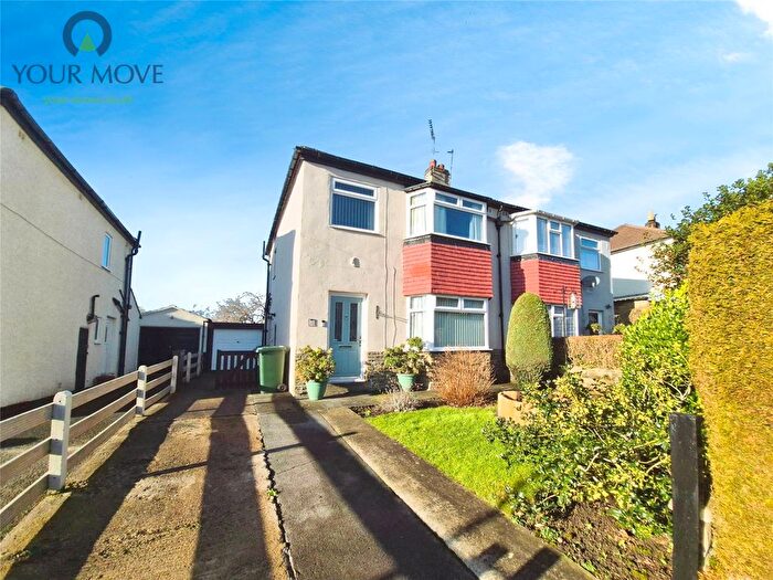 3 Bedroom Semi Detached House To Rent In Grange Crescent, Riddlesden, Keighley, West Yorkshire, BD20