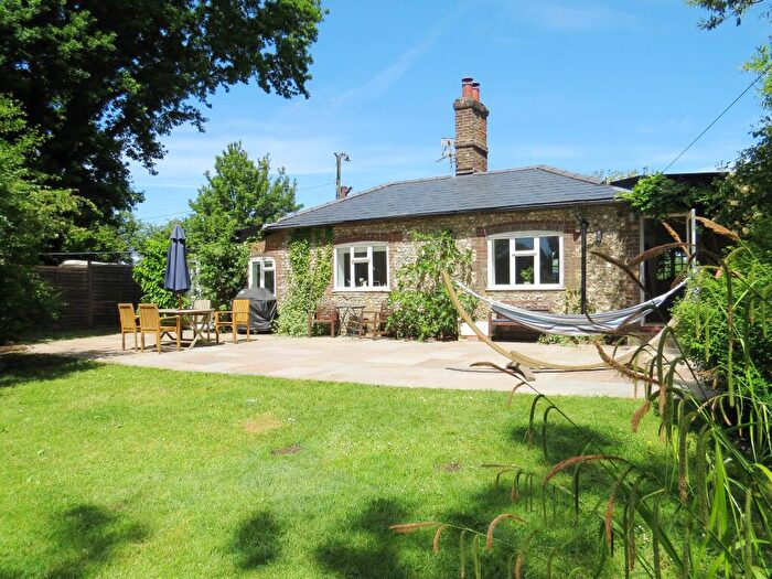 3 Bedroom Detached House To Rent In Monkwood, Alresford, Hampshire, SO24