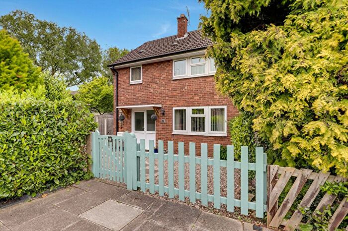 3 Bedroom Semi-Detached House For Sale In Hanley Avenue, Bramcote, NG9