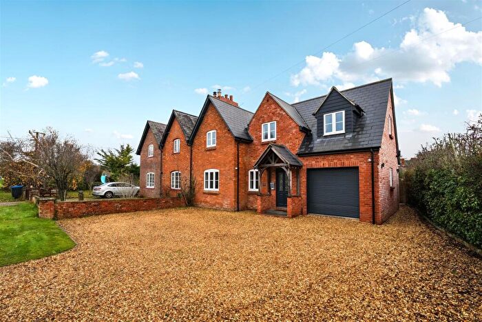 4 Bedroom Semi Detached House For Sale In The Common, Bromham, Chippenham, SN15