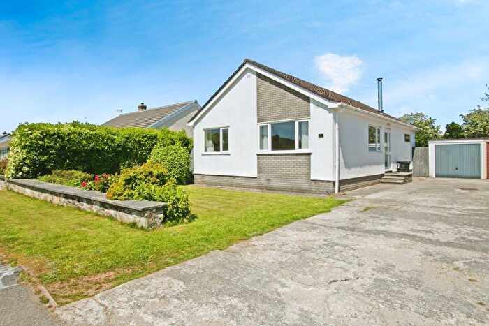 3 Bedroom Bungalow For Sale In Victoria Gardens, Threemilestone, Truro, Cornwall, TR3