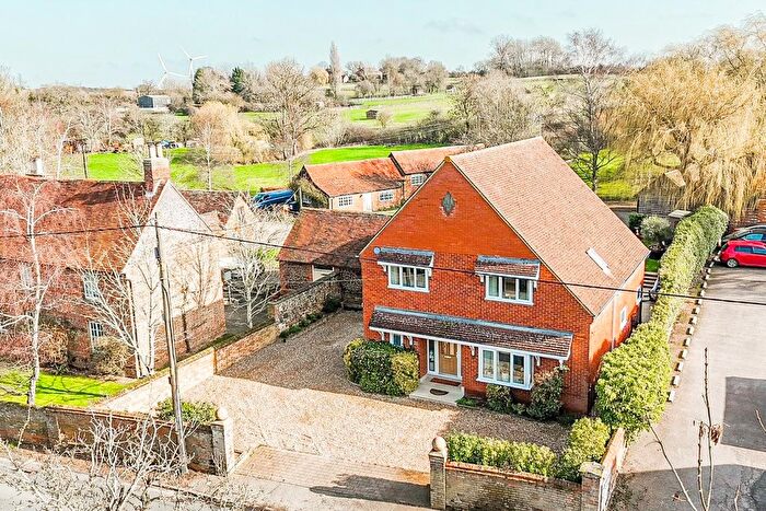 4 Bedroom Detached House For Sale In Leighton Road, Heath And Reach, Leighton Buzzard, LU7