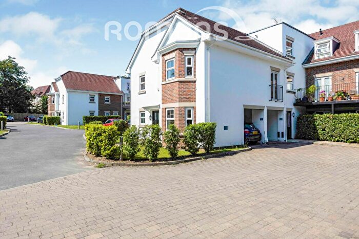 1 Bedroom Flat To Rent In Wiltshire Place, Wokingham, RG40