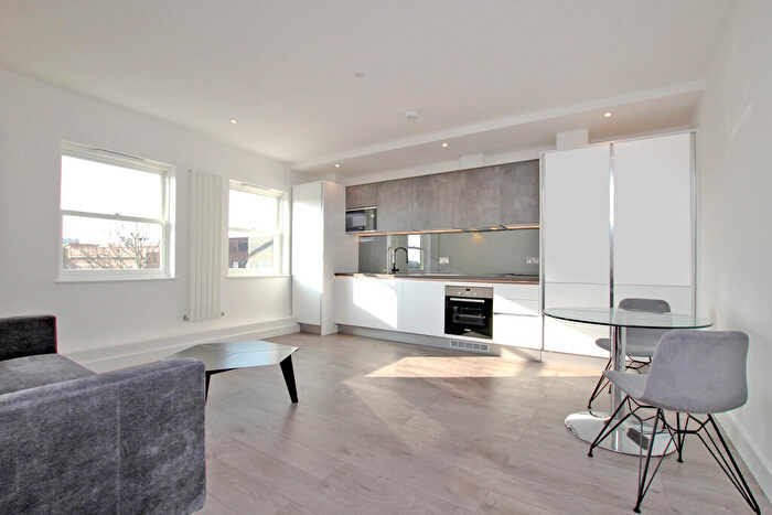 1 Bedroom Apartment To Rent In Karam Court, Commercial Road, Whitechapel, London, E1