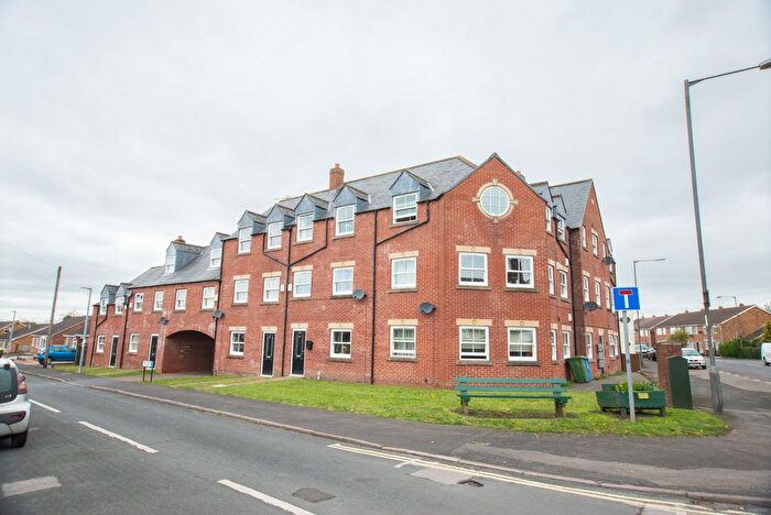 12 Bedroom Terraced House For Sale In York Terrace, York, YO43