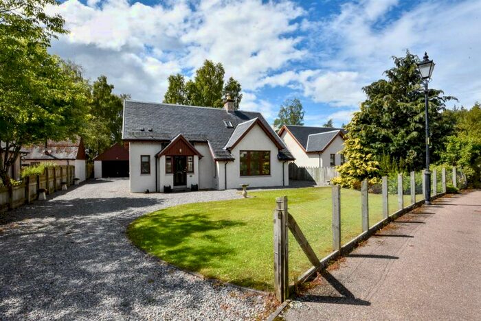 3 Bedroom Detached House For Sale In Dirdhu Court, Nethy Bridge, PH25