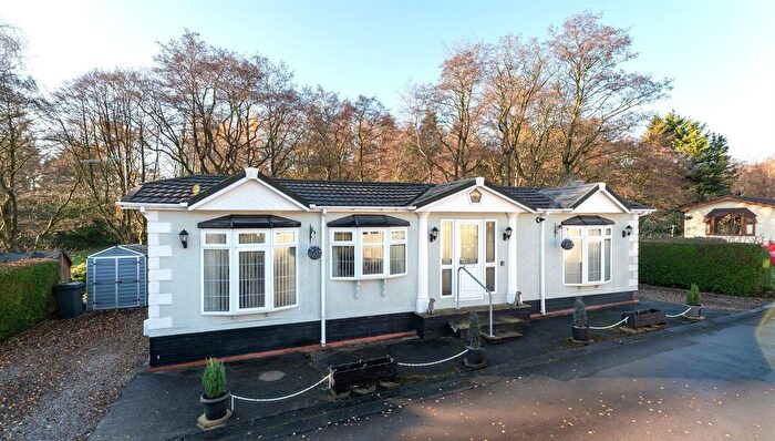 2 Bedroom Park Home For Sale In Otley Old Road, Horsforth, LS18