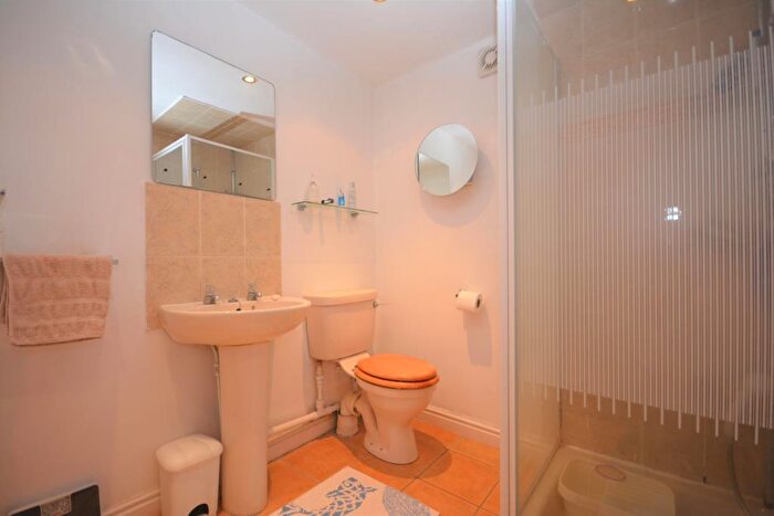 2 Bedroom Cottage To Rent In Whinmoor Nook Farm, York Road, Leeds, West Yorkshire, LS15