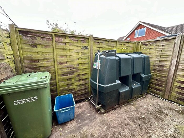 2 Bedroom Detached House For Sale In West Rounton, Northallerton, North Yorkshire, DL6
