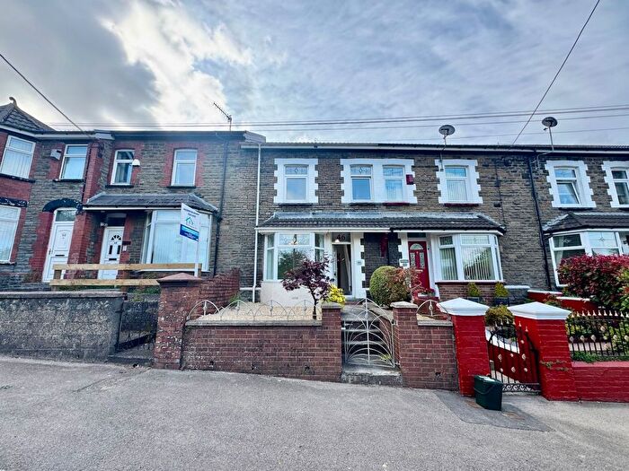 3 Bedroom Terraced House To Rent In High Street, Pengam, NP12