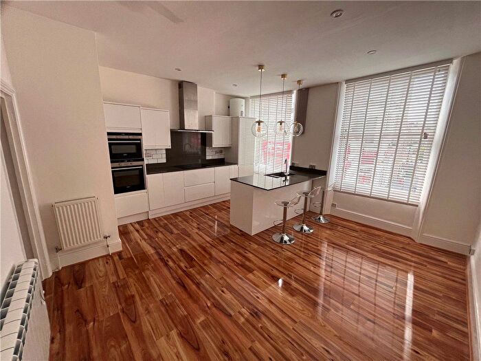 1 Bedroom Flat To Rent In High Street, London, SE25