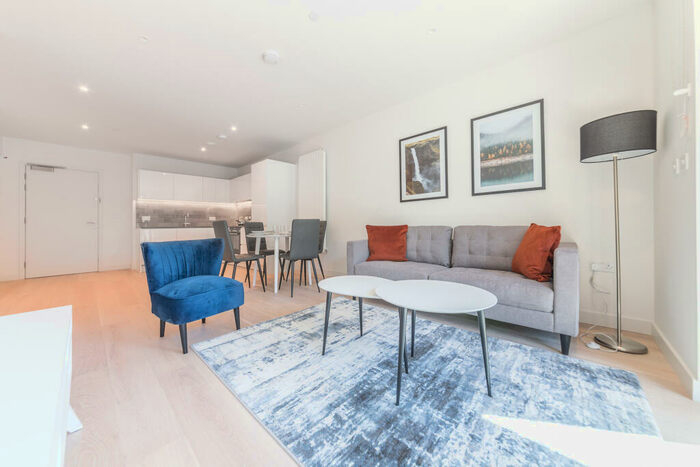 1 Bedroom Apartment To Rent In John Cabot House, Clipper Street, Royal Wharf, London, E16