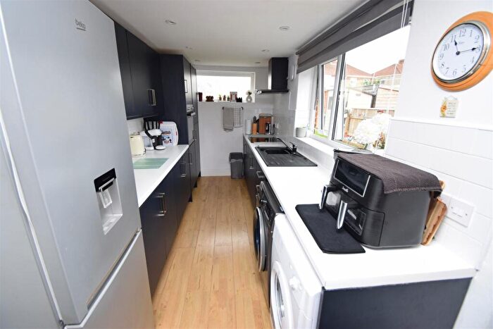 2 Bedroom Semi-Detached Bungalow For Sale In Broom Road, Ferryhill, DL17