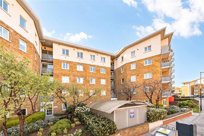 2 Bedroom Flat For Sale In John Bell Tower West, Pancras Way, Bow, London, E3