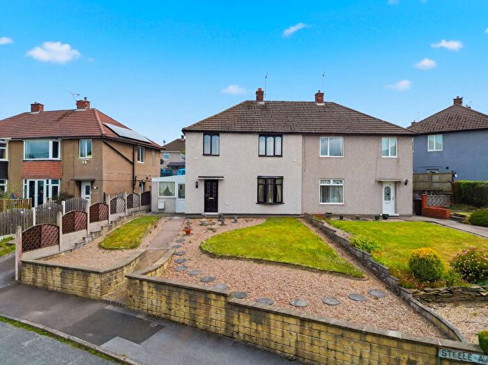 3 Bedroom Semi-Detached House For Sale In Steele Avenue, Inkersall, S43