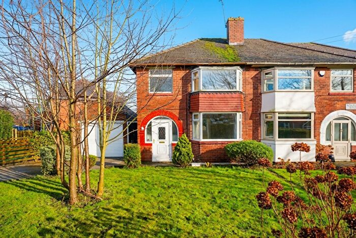 3 Bedroom Semi-Detached House For Sale In Richworth Road, Sheffield, S13