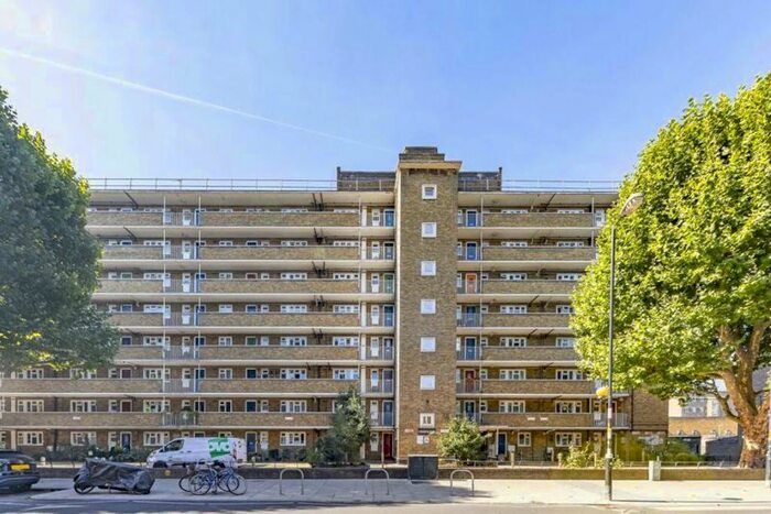 2 Bedroom Flat To Rent In Great Suffolk Street, London, SE1