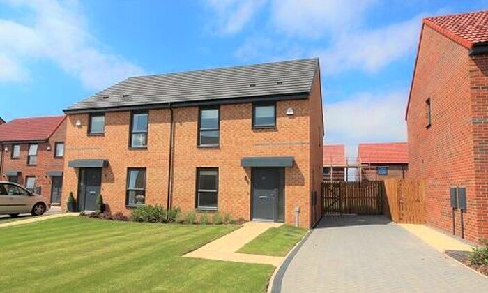3 Bedroom House To Rent In Marsh Way, Bishops Auckland, D14